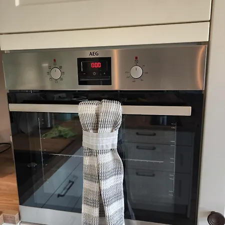 Haus Am Sund Mit Blick Auf Ruegen * Stahlbrode