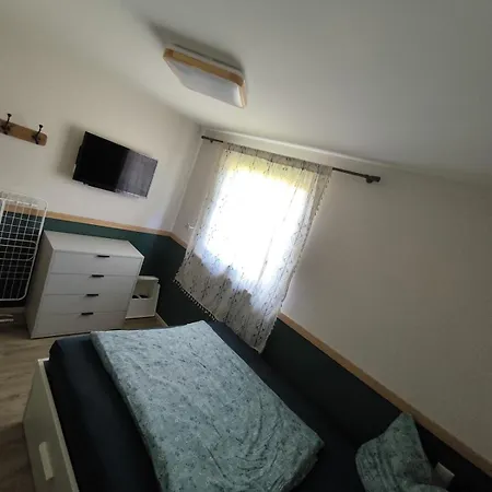 Haus Am Sund Mit Blick Auf Ruegen Casa de Férias *